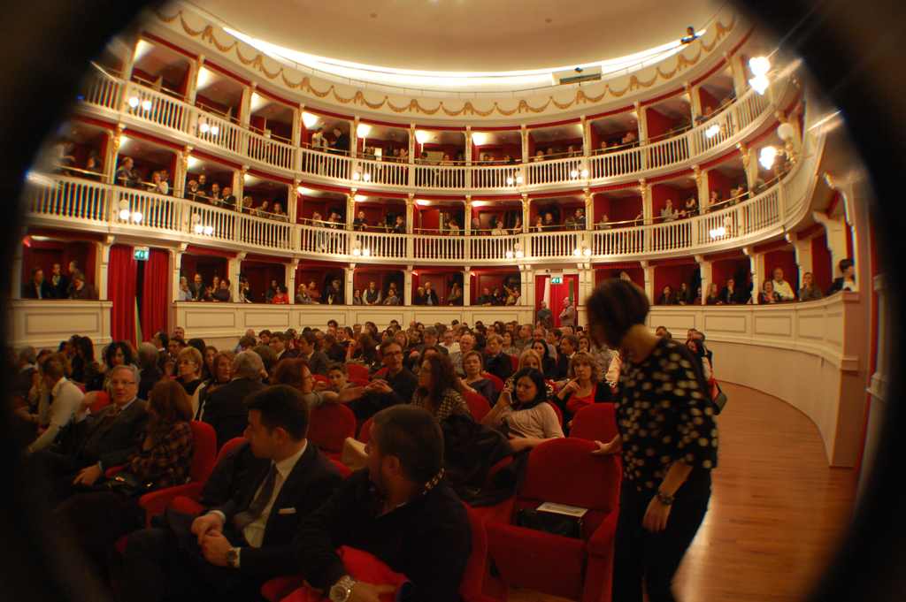 Il Teatro Mercadante di Altamura dopo l'intervento di restauro (foto Centro Edile Quartarella)
